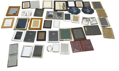 Lot 796 - A large quantity of photograph frames, various...