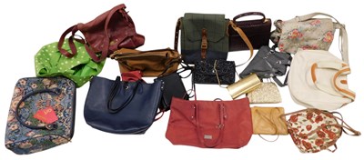 Lot 797 - A quantity of ladies handbags, etc., to...