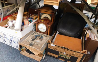 Lot 2110 - LP and 78rpm records, ceramics including a...