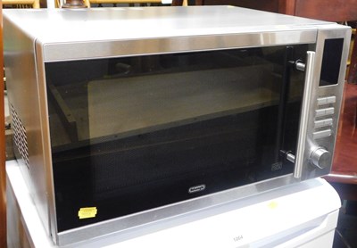 Lot 1063 - A Delonghi microwave, model AM925 EBY(F)