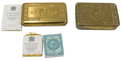 Lot 302 - A Queen Mary WWI 1914 brass Christmas tin,...