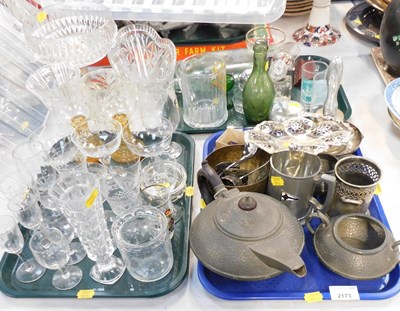 Lot 2173 - Metal ware and glassware, including a pewter...