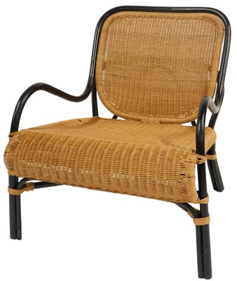 Lot 572 - A 20thC ebonised bentwood chair, with a wicker...