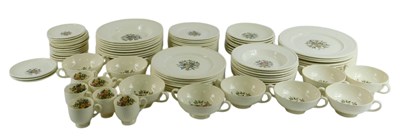 Lot 631 - A Wedgwood Conway pattern part dinner and...