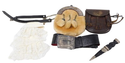 Lot 60 - A silver plate and musquash dress sporran,...