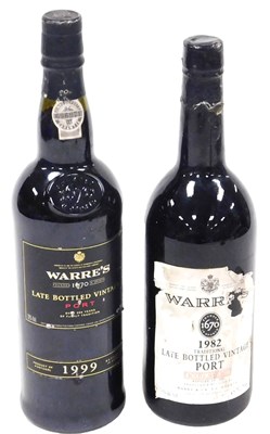 Lot 167 - A bottle of Warre's late bottled port 1982,...