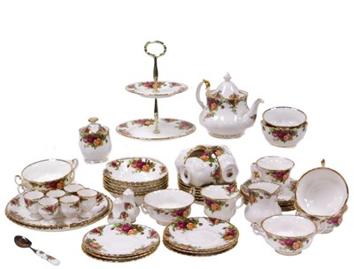 Lot 226 - A Royal Albert porcelain Old Country Roses...