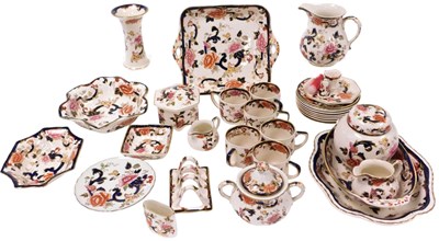 Lot 228 - A group of Masons Ironstone Mandalay pattern...