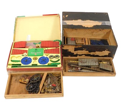 Lot 236 - A Meccano set no 6, boxed, together with mixed...