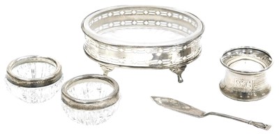 Lot 117 - A George V silver and cut glass butter dish,...