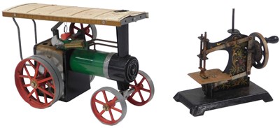 Lot 288 - A Mamod steam tractor TE1A, together with a...