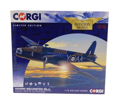 Lot 117 - Corgi The Aviation Archive 1:72 scale AA34811...
