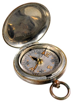 Lot 347 - A World War I Dennison military pocket compass...