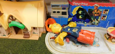 Lot 2130 - Various toys, to include a Katy Play cooker,...