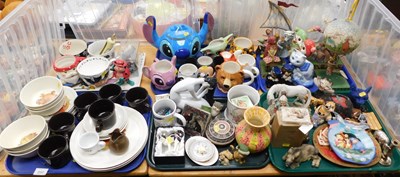 Lot 2137 - General household effects, to include various...