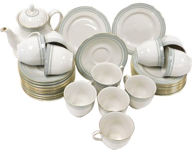Lot 421 - A Royal Doulton porcelain Berkshire pattern...