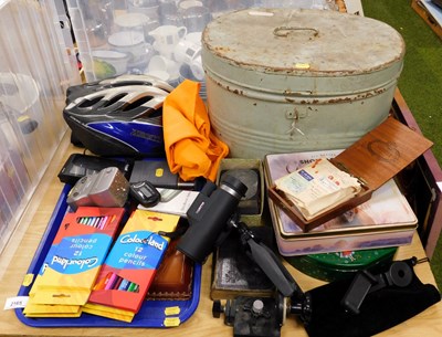Lot 2165 - A Hunyyn Monocular telescope, on tripod stand,...