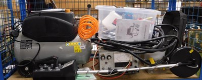 Lot 2269 - A Titan 24 litre oil free air compressor,...