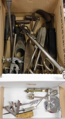 Lot 2301 - Various tools, to include veterinary tools,...