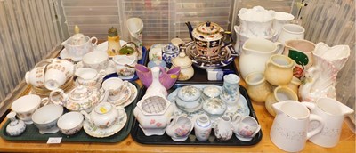 Lot 2313 - Decorative household effects, to include Royal...