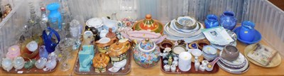 Lot 2316 - General household effects, to include...