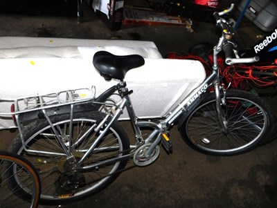Lot 1027 - An Ammaco Montreal folding bicycle.