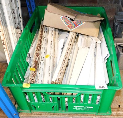 Lot 1045 - Various metal wall brackets. (1 box)