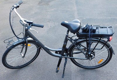 Lot 501 - An LFD Unisex electric bicycle, serial number...