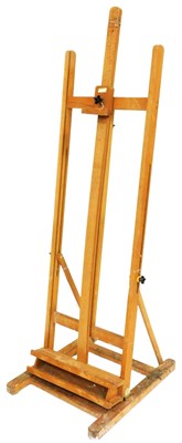 Lot 519 - A Daler Rowney floor standing artist's easel,...