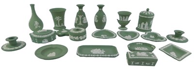 Lot 141 - A group of Wedgwood green jasperware, to...