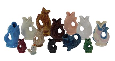 Lot 166 - A group of Dartmouth Devon and other pottery...