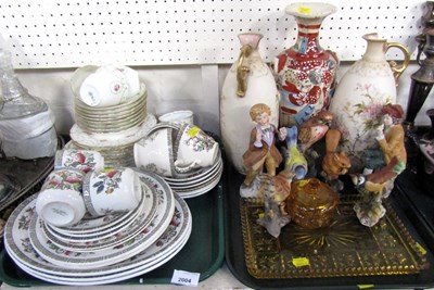 Lot 2004 - An Indian Tree pattern part dinner service, a...