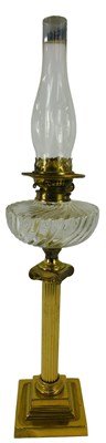 Lot 574 - A late 19th/early 20thC Youngs brass oil lamp,...