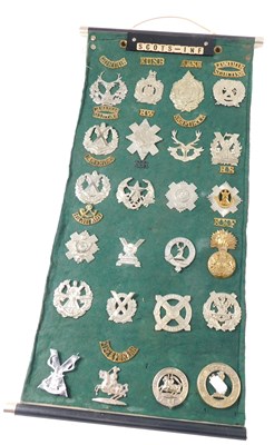 Lot 267 - A collection of Scottish Infantry Glengarry...