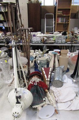Lot 2177 - Metalware, candlesticks, ethnic figures, glass...