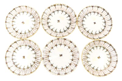 Lot 318 - A set of six 1940s basketware Faience plates,...