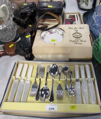 Lot 2169 - Flatware, Art Gold China English Bone China...