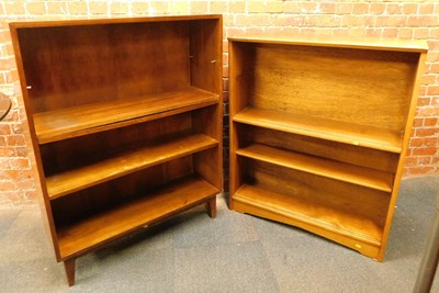 Lot 1030 - A mahogany bookcase, of three shelves, and...