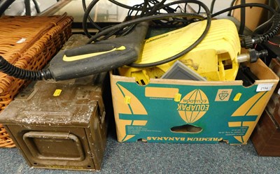 Lot 2194 - A Karcher K090 jet wash, various tools, tins,...