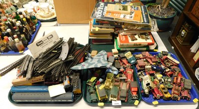 Lot 2244 - Diecast toys, including Vulcan Bomber, Models...