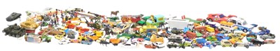 Lot 172 - A large quantity of play worn diecast vehicles,...