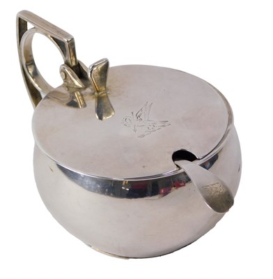 Lot 46 - A George III silver circular mustard pot, with...