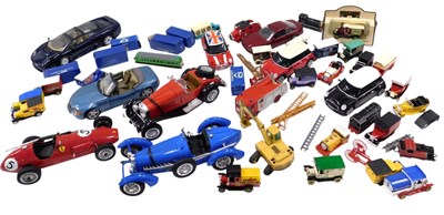 Lot 750 - Diecast vehicles, to include a Maisto Jaguar...