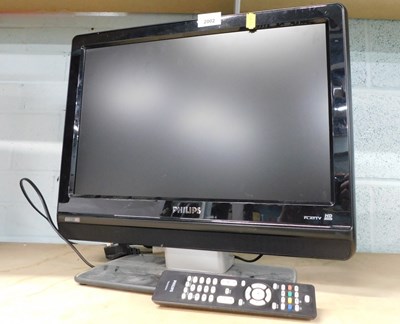 Lot 2002 - A Philips 19" television, model number...