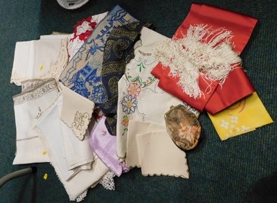 Lot 2060 - A quantity of table linen, some worked.