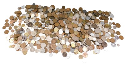 Lot 799 - A large quantity of mainly foreign coins, to...