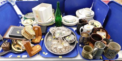 Lot 2133 - General household effects, to include plated...