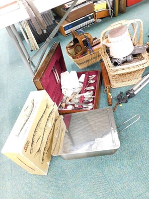 Lot 2167 - General household effects, to include wicker...