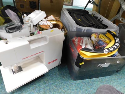 Lot 2204 - A Simplicity felting machine, together with...