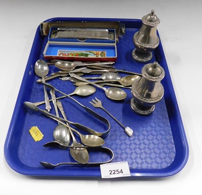 Lot 2254 - Plated wares, to include salt and pepper,...